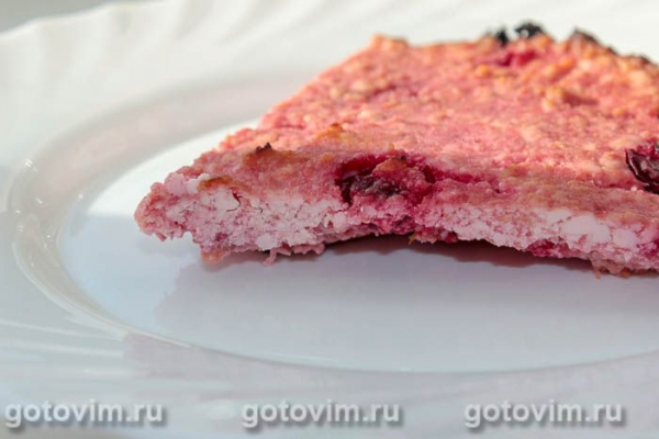 Творожная запеканка на манке с черешней Творожная запеканка на манке с черешней