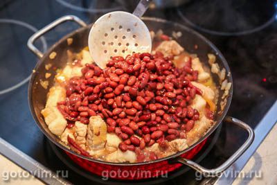 Тушеная фасоль со свининой, копченостями и кофе Тушеная фасоль со свининой, копченостями и кофе