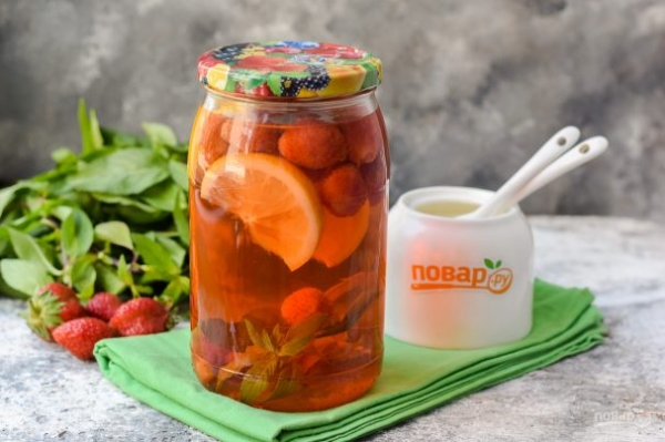 Компот из клубники "Мохито" на зиму Компот из клубники "Мохито" на зиму