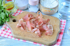 Пицца с прошутто и рукколой Пицца с прошутто и рукколой