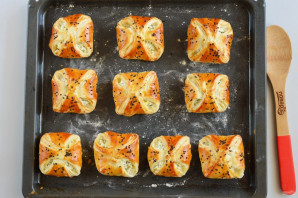 Слоеные конвертики с творогом Слоеные конвертики с творогом