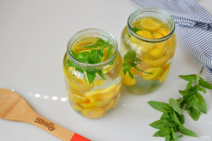 Абрикосовый компот на зиму Абрикосовый компот на зиму