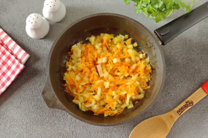 Щавелевый суп с сельдереем Щавелевый суп с сельдереем