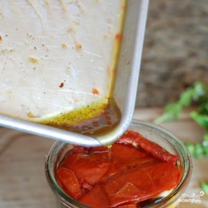 Помидоры, сушеные в духовке Помидоры, сушеные в духовке