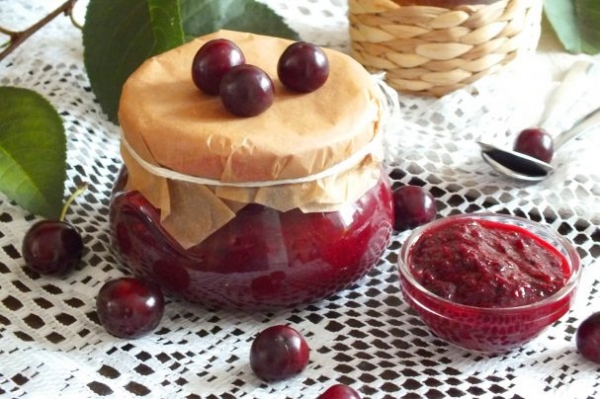 "Ткемали" из вишни на зиму "Ткемали" из вишни на зиму