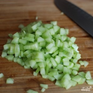 Соус из йогурта и огурцов Соус из йогурта и огурцов