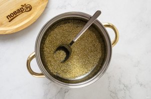 Компот из киноа с яблоком и корицей Компот из киноа с яблоком и корицей