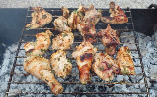 Шашлык из курицы с кинзой Шашлык из курицы с кинзой