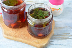 Компот из сливы и мяты на зиму Компот из сливы и мяты на зиму