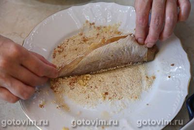 Минтай в сухарях