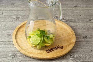 Фруктовая вода Фруктовая вода