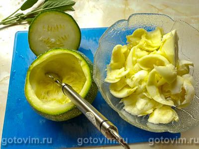 Кабачки «Ницца» запеченые с сыром Шевр и беконом Кабачки «Ницца» запеченые с сыром Шевр и беконом