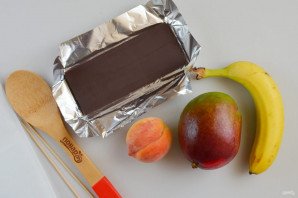 Фрукты в шоколаде