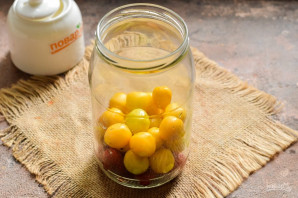 Компот из алычи и клубники на зиму Компот из алычи и клубники на зиму