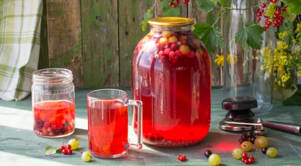 Компот из крыжовника и смородины, пошаговый рецепт с фото