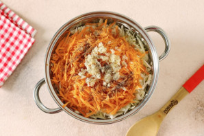 Капуста "Бомба" в горячем рассоле Капуста "Бомба" в горячем рассоле