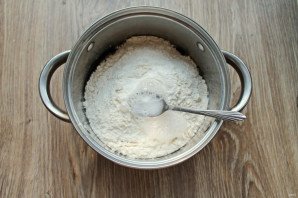 Пирог с ревенем и малиной Пирог с ревенем и малиной