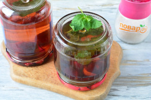 Компот из сливы и мяты на зиму Компот из сливы и мяты на зиму