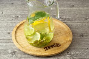 Фруктовая вода Фруктовая вода