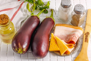 Веер из баклажанов с беконом в духовке Веер из баклажанов с беконом в духовке