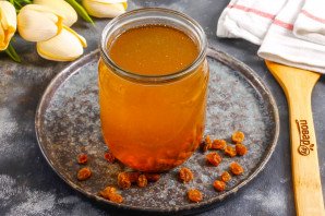 Настойка из изюма на самогоне Настойка из изюма на самогоне