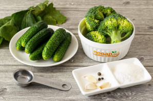 Маринованные огурцы с брокколи на зиму Маринованные огурцы с брокколи на зиму