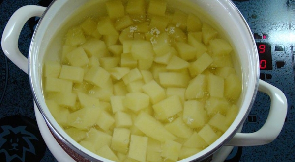 Суп с фрикадельками и гречкой, пошаговый рецепт с фото Суп с фрикадельками и гречкой, пошаговый рецепт с фото