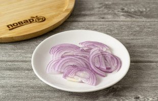 Салат с вялеными томатами Салат с вялеными томатами