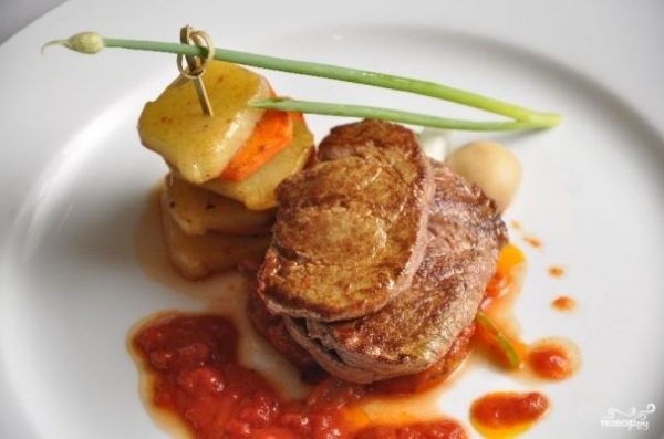 Медальон из говядины Медальон из говядины