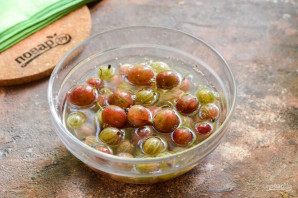 Маринованный крыжовник на зиму Маринованный крыжовник на зиму