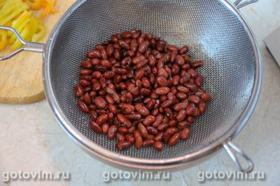 Куриный суп с кабачками и фасолью 