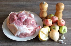 Шашлык в яблочном маринаде Шашлык в яблочном маринаде