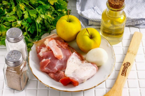 Свинина с яблоками Свинина с яблоками