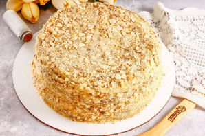 Торт "Наполеон" с безе Торт "Наполеон" с безе