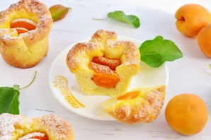 Пирожки с абрикосами Пирожки с абрикосами