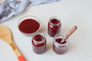 Ткемали из слив на зиму