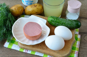 Окрошка на огуречном рассоле Окрошка на огуречном рассоле