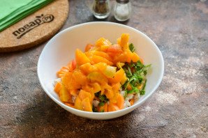 Заливное из куриного филе с абрикосами Заливное из куриного филе с абрикосами