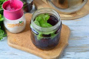 Компот из сливы и мяты на зиму Компот из сливы и мяты на зиму