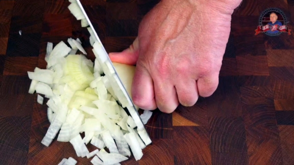 Баклажан  фаршированный мясом. карныярык