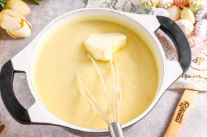 Торт "Наполеон" с безе Торт "Наполеон" с безе