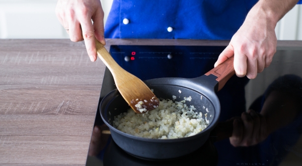 Кабачковая икра с майонезом как из магазина, пошаговый рецепт с фото Кабачковая икра с майонезом как из магазина, пошаговый рецепт с фото