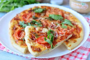 Пицца с прошутто и рукколой Пицца с прошутто и рукколой