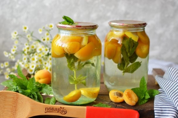 Абрикосовый компот на зиму Абрикосовый компот на зиму