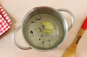 Капуста "Бомба" в горячем рассоле Капуста "Бомба" в горячем рассоле