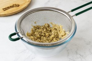 Компот из киноа с яблоком и корицей Компот из киноа с яблоком и корицей