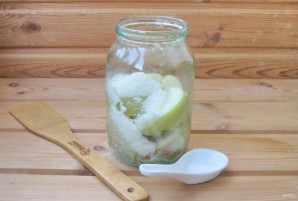 Компот из яблок с лимонной кислотой на зиму Компот из яблок с лимонной кислотой на зиму