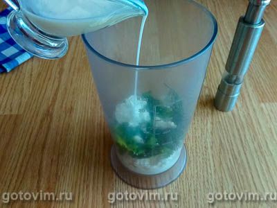 Булочки с творогом, зеленью и овощами для завтрака