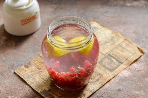 Компот из красной смородины с лимоном на зиму