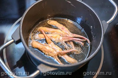 Жареные во фритюре утиные язычки Жареные во фритюре утиные язычки